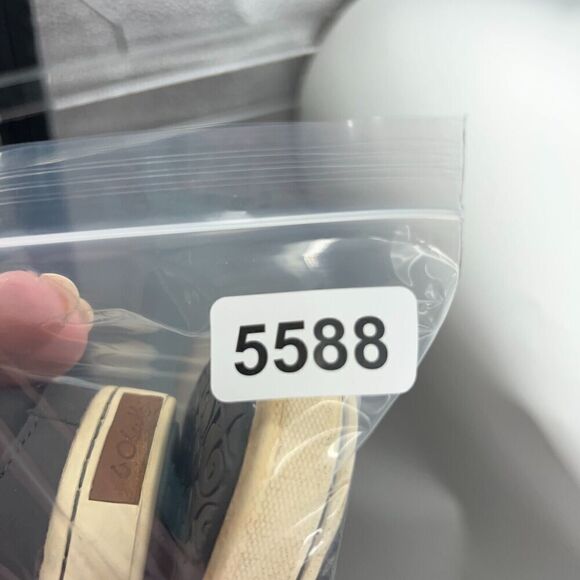 OluKai Women's Pehuea Shoe Size 7.5 Slip On Loafer Flats Gray Mesh Convertible - Picture 12 of 12